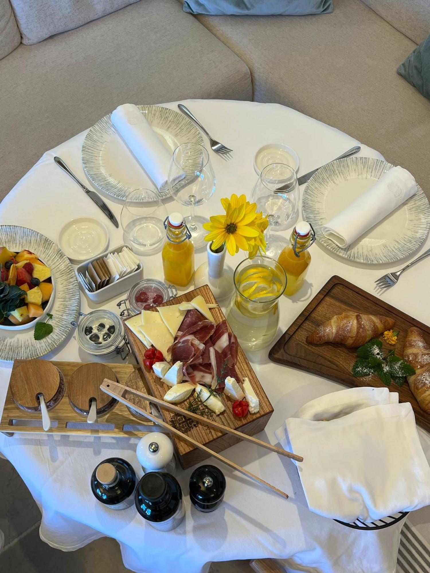 Saints Hills Cantina Višnjan Buitenkant foto